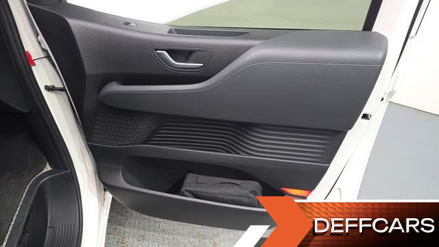 Hyundai STARIA L3.5 Lounge 9-Seater Mobility купить на сайте DeffCars