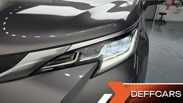 Toyota SIENNA 2.5 Hybrid AWD купить на сайте DeffCars