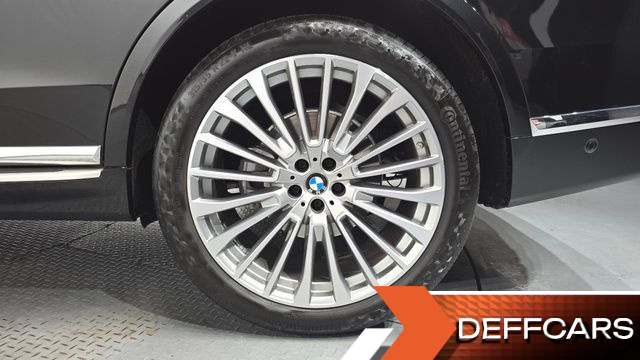 BMW X7 xDrive 40i Design Pure Excellence 7-Seater купить на сайте DeffCars