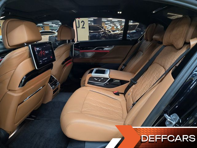 BMW 7-SERIES M760Li xDrive купить на сайте DeffCars