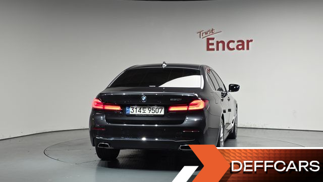 BMW 5-SERIES 520i Luxury купить на сайте DeffCars