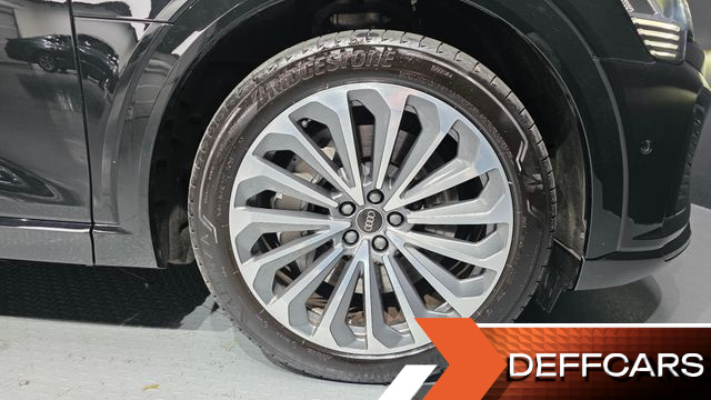 Audi Q8 E-TRON 55 Quattro Premium купить на сайте DeffCars