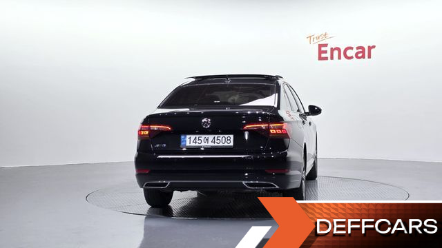 Volkswagen JETTA 1.4 TSI Prestige купить на сайте DeffCars