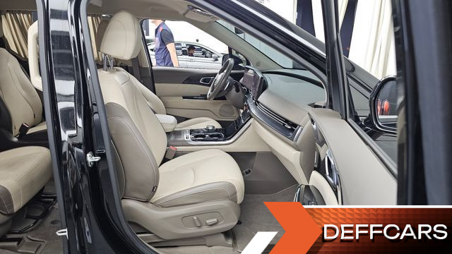 Kia CARNIVAL Gasoline 9-Seater Hi-Limousine Signature купить на сайте DeffCars