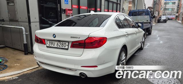 BMW 5-SERIES 520d Luxury Special Edition купить на сайте DeffCars