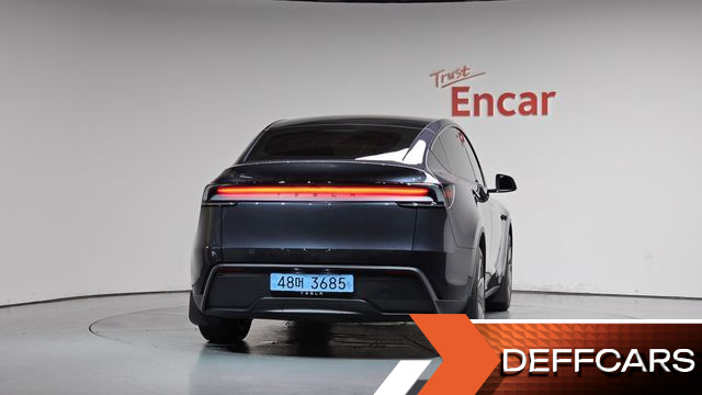 Tesla MODEL Y Premium RWD купить на сайте DeffCars