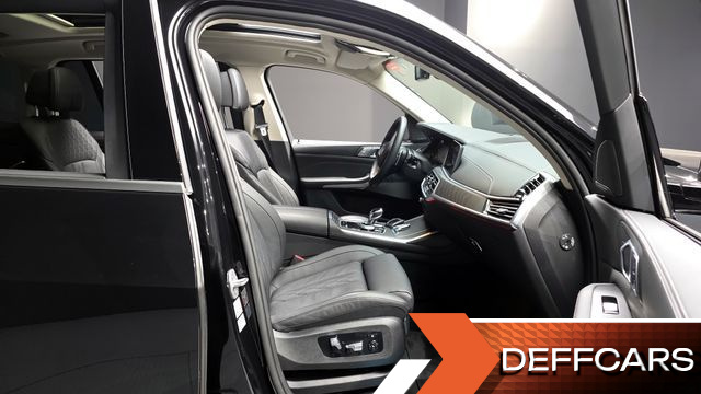 BMW X7 xDrive 40i Design Pure Excellence 6-Seater купить на сайте DeffCars