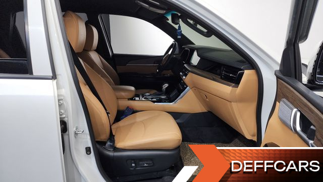 Kia MOHAVE Diesel 3.0 4WD 5-Seater Platinum купить на сайте DeffCars