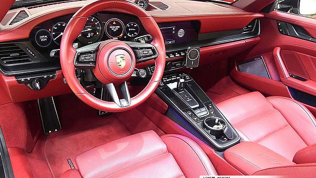 Porsche 911 Carrera 4 GTS Cabriolet купить на сайте DeffCars