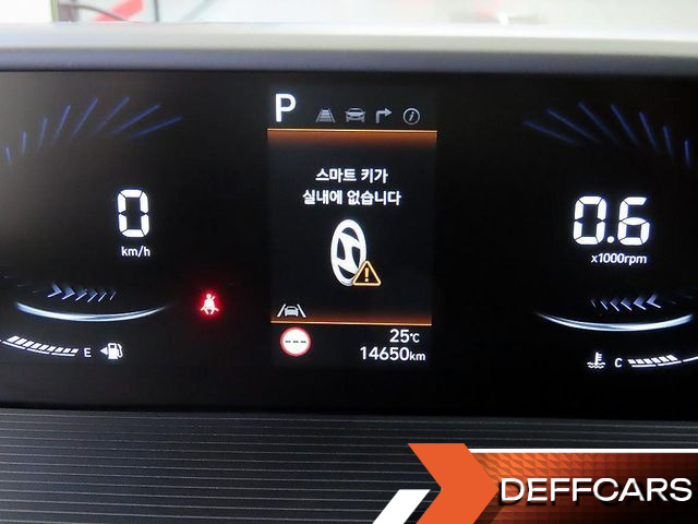 Hyundai STARIA L3.5 Cargo 3-Seater Modern купить на сайте DeffCars