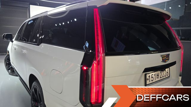 Cadillac ESCALADE 6.2 ESV ESV Sports Platinum купить на сайте DeffCars
