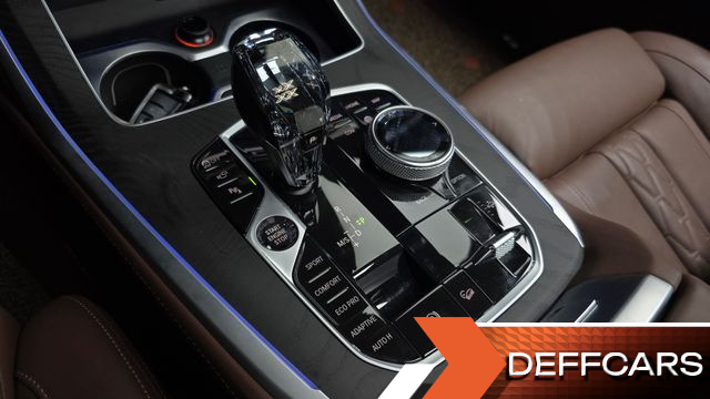 BMW X7 xDrive 40d Design Pure Excellence 7-Seater купить на сайте DeffCars