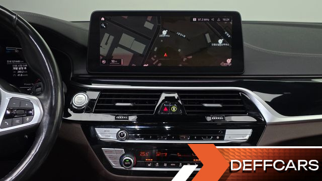 BMW 5-SERIES 523d xDrive M Sport купить на сайте DeffCars