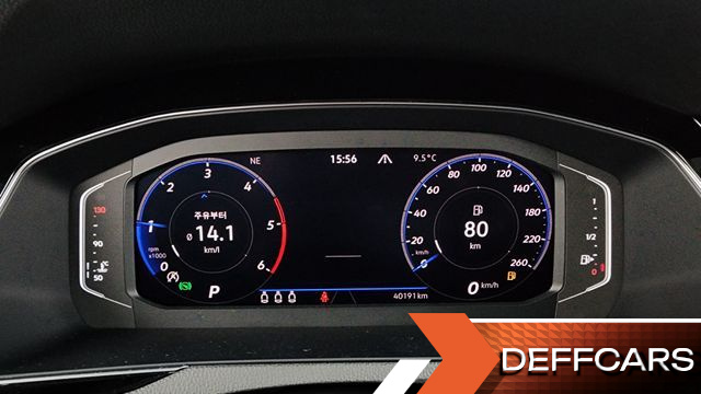 Volkswagen PASSAT 2.0 TDI Premium купить на сайте DeffCars