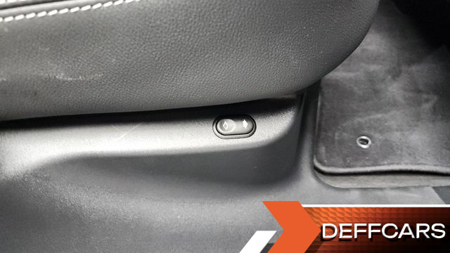 Land Rover RANGE ROVER VELAR 3.0 P400 R-Dynamic SE купить на сайте DeffCars