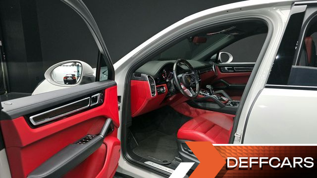 Porsche CAYENNE 3.0 COUPE PLATINUM EDITION купить на сайте DeffCars