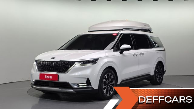 Kia CARNIVAL 9-Seater Signature купить на сайте DeffCars