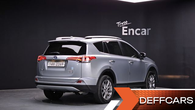 Toyota RAV4 2.5 4WD Hybrid 4th купить на сайте DeffCars
