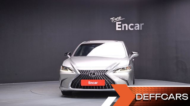 Lexus ES Luxury Plus купить на сайте DeffCars