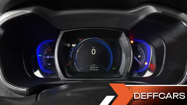 Renault-KoreaSamsung QM6 2.0 GDe PREMIERE 2WD купить на сайте DeffCars