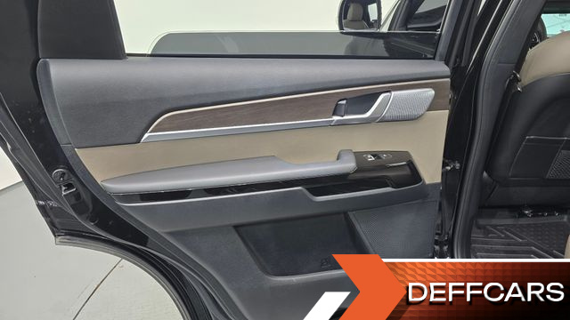 Kia MOHAVE Diesel 3.0 4WD 5-Seater Platinum купить на сайте DeffCars