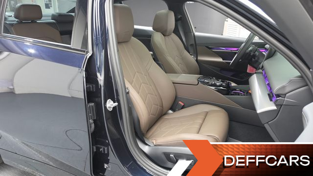 BMW 5-SERIES 520i M Sport купить на сайте DeffCars