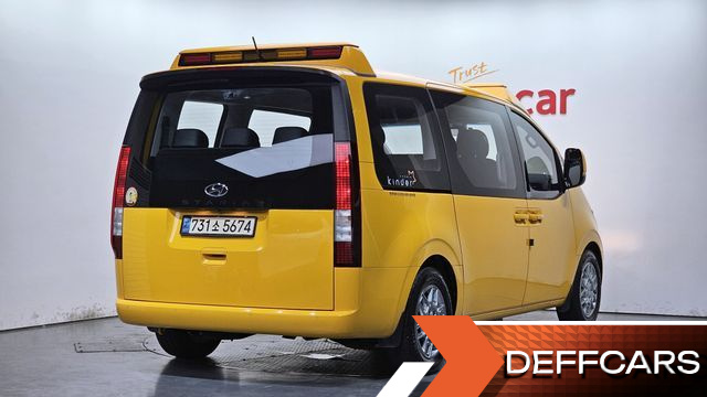 Hyundai STARIA L3.5  Kinder Safety Car 11-Seater купить на сайте DeffCars