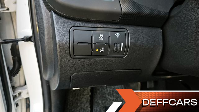 Hyundai ACCENT 1.4 VVT Modern купить на сайте DeffCars