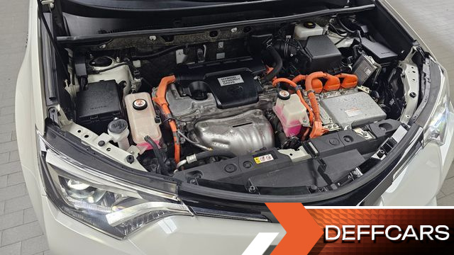Toyota RAV4 2.5 4WD Hybrid 4th купить на сайте DeffCars
