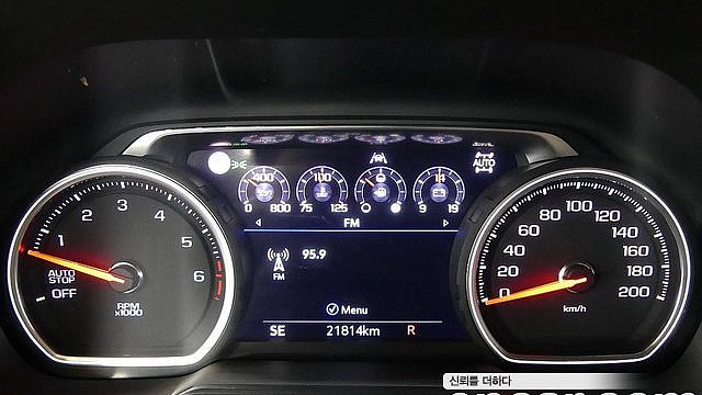 Chevrolet SURBURBAN 6.2 купить на сайте DeffCars