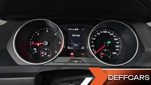 Volkswagen TIGUAN 2.0 TDI Premium купить на сайте DeffCars