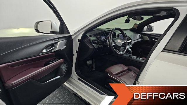 Cadillac CT4 2.0 Sport купить на сайте DeffCars