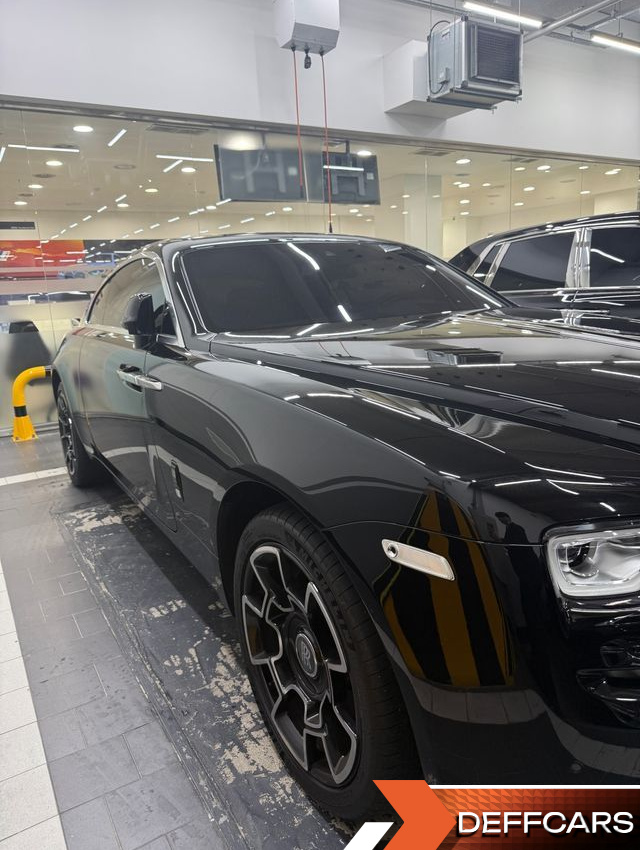 Rolls-Royce WRAITH 6.6 Black Badge купить на сайте DeffCars