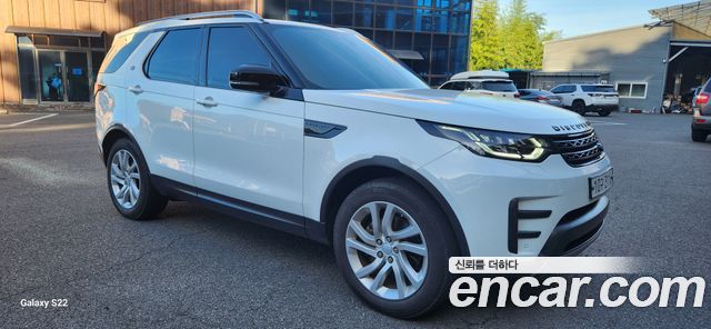 Land Rover DISCOVERY 3.0 TD6 HSE купить на сайте DeffCars