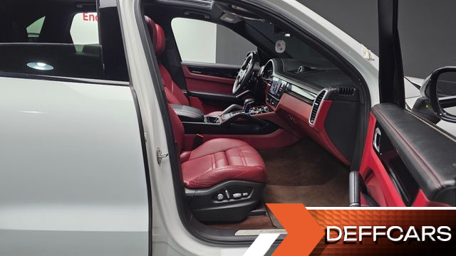 Porsche CAYENNE 3.0 купить на сайте DeffCars