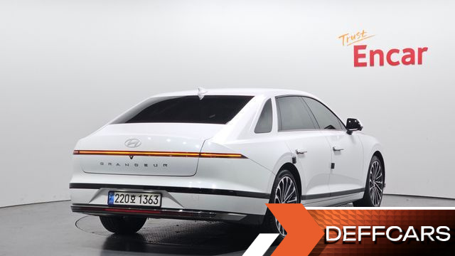 Hyundai GRANDEUR 2,5 Gasoline 2WD Calligraphy купить на сайте DeffCars