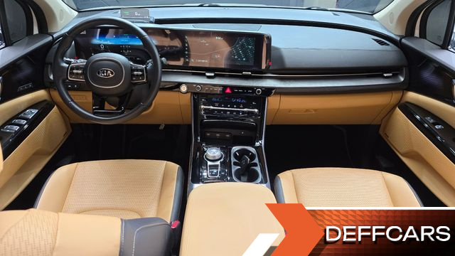 Kia CARNIVAL 9-Seater Signature купить на сайте DeffCars