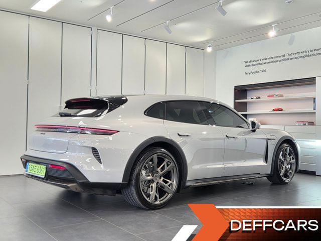Porsche TAYCAN Turbo Cross Turismo купить на сайте DeffCars