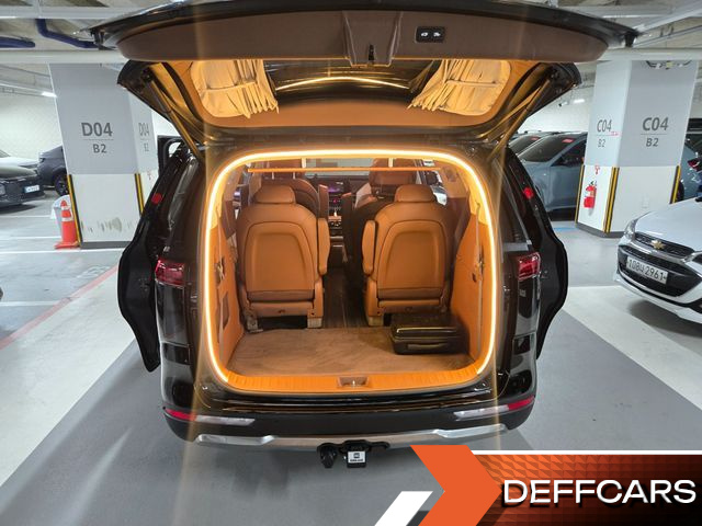 Kia CARNIVAL Gasoline 9-Seater Signature купить на сайте DeffCars