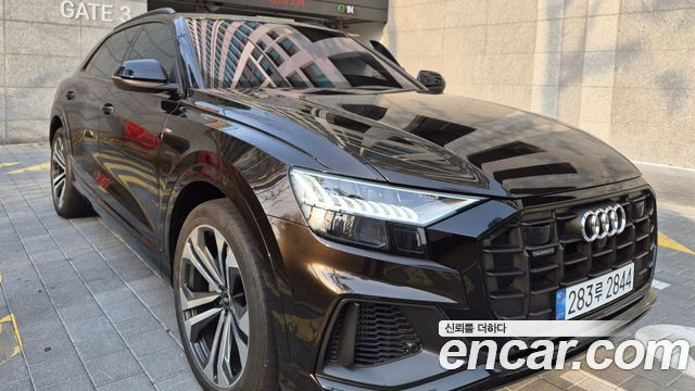 Audi Q8 55 TFSI Quattro Premium купить на сайте DeffCars