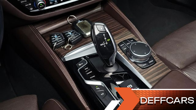BMW 5-SERIES 520d xDrive M Sport Package Plus купить на сайте DeffCars