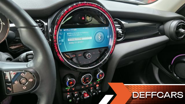 Mini COOPER 5Door Classic Third Generation купить на сайте DeffCars