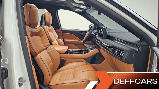 Lincoln AVIATOR 3.0 Black Label AWD купить на сайте DeffCars