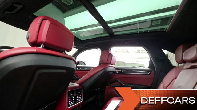 Porsche CAYENNE 3.0 E-Hybrid купить на сайте DeffCars