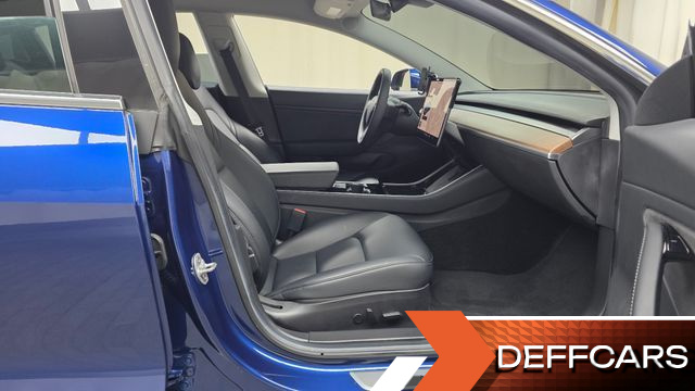 Tesla MODEL 3 Performance AWD купить на сайте DeffCars