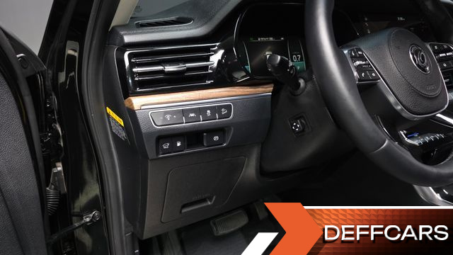 Kia MOHAVE Diesel 3.0 4WD 7-Seater Masters купить на сайте DeffCars