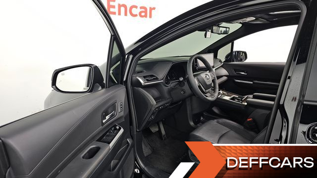 Toyota SIENNA 2.5 Hybrid 2WD купить на сайте DeffCars