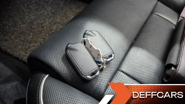 Kia K9 3.8 GDI AWD PlatinumⅡ купить на сайте DeffCars