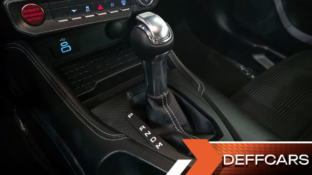 Ford MUSTANG 5.0 GT Premium Convertible купить на сайте DeffCars