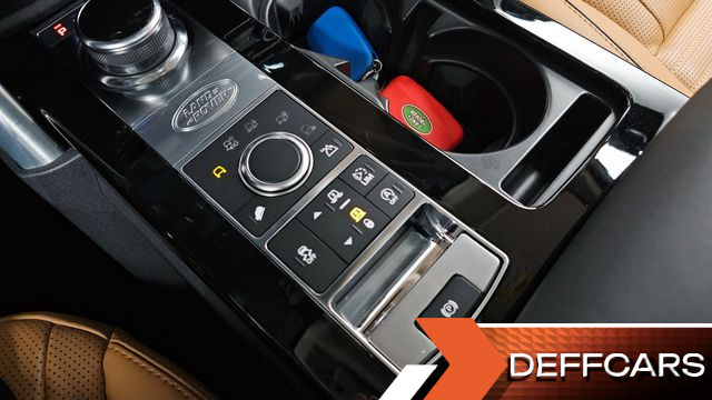 Land Rover DISCOVERY 3.0 TD6 HSE Luxury купить на сайте DeffCars